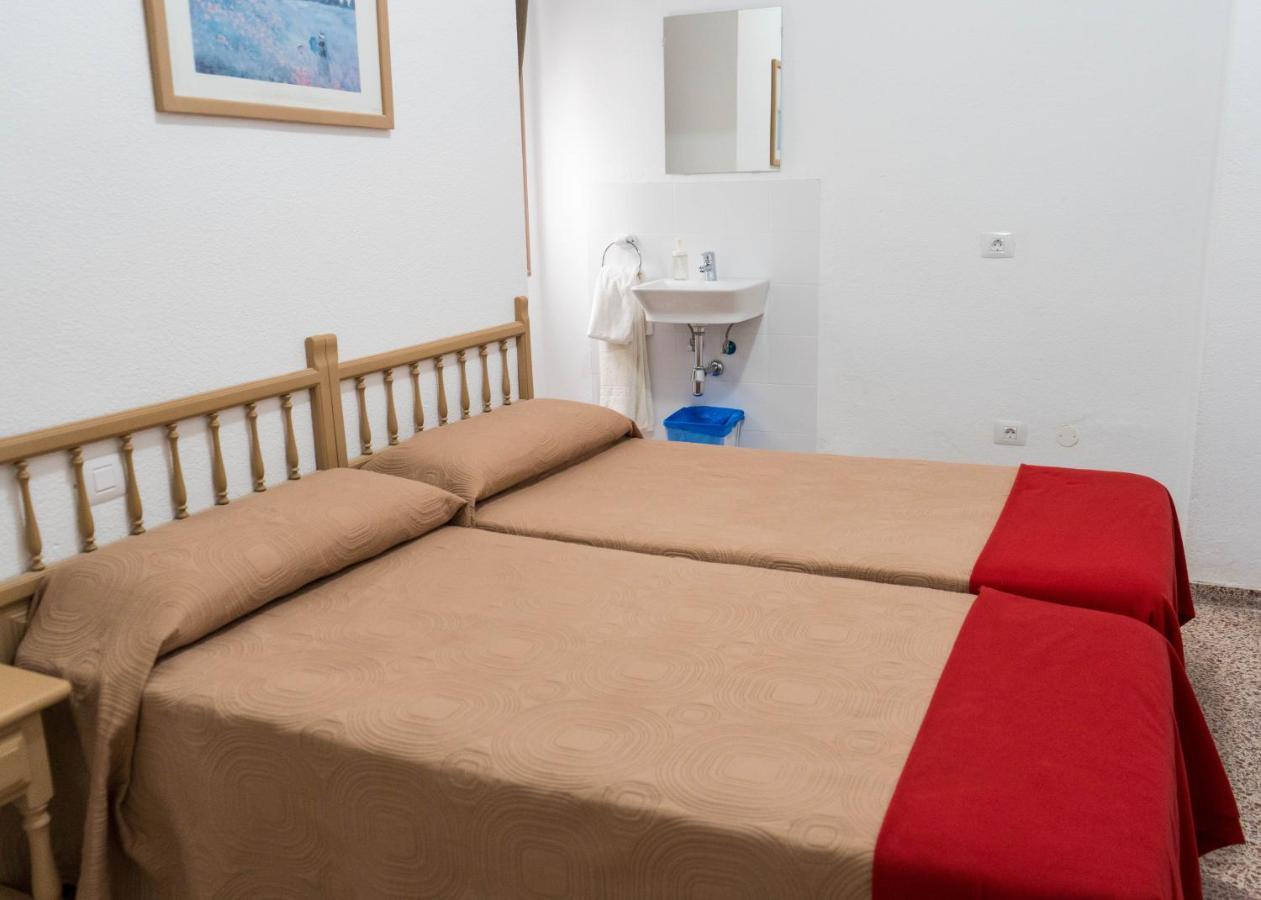 Pension Alcala Экстерьер фото