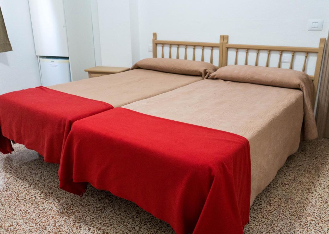 Pension Alcala Экстерьер фото