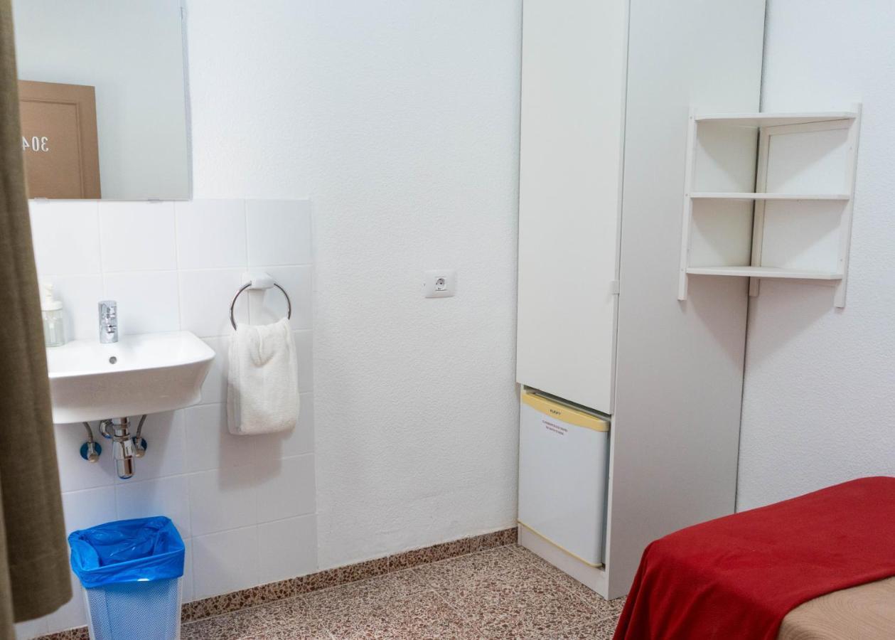 Pension Alcala Экстерьер фото